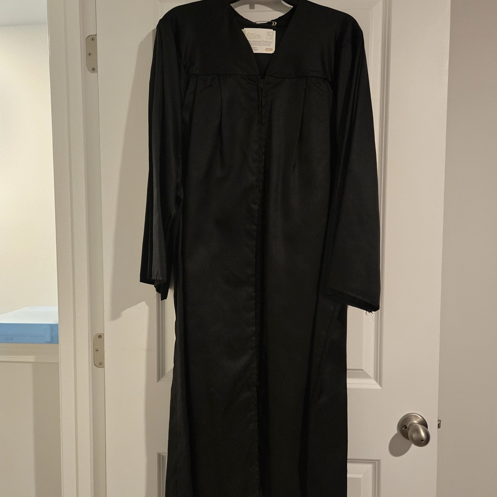 Black Graduation Gown - Classic Academic Robe